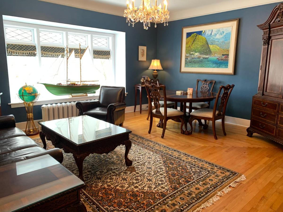 Monroe House Executive Guest Suites Saint-Jean de Terre-Neuve Extérieur photo