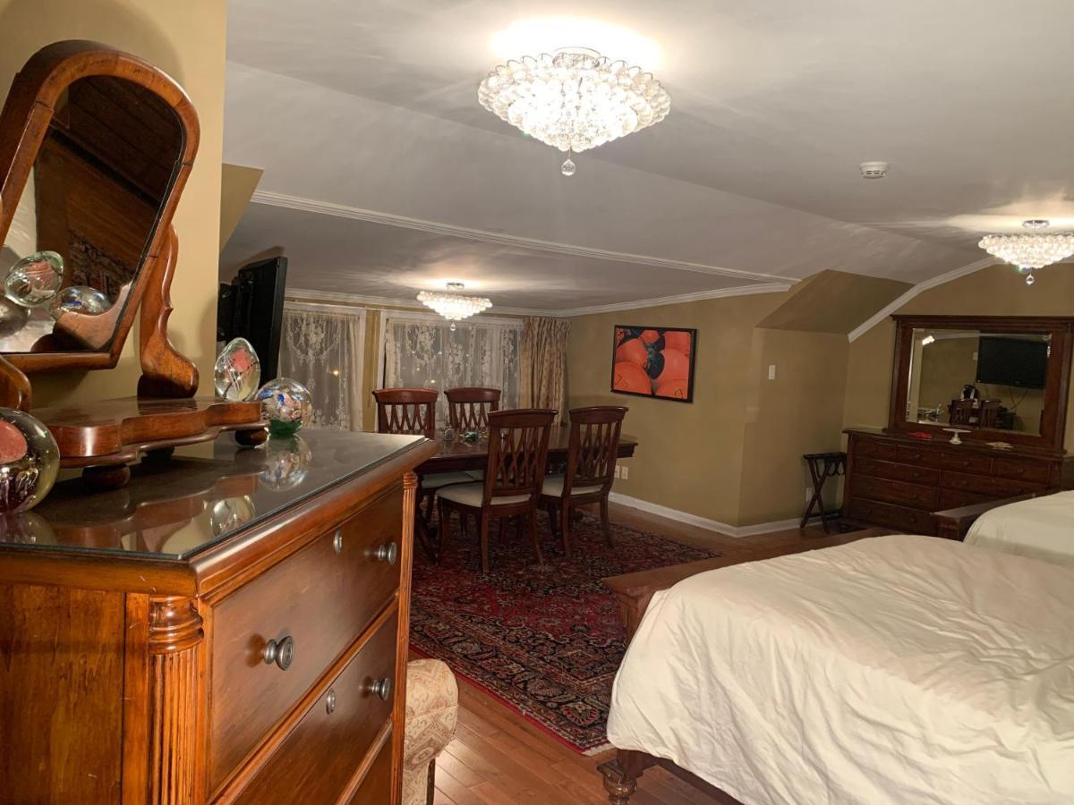 Monroe House Executive Guest Suites Saint-Jean de Terre-Neuve Extérieur photo
