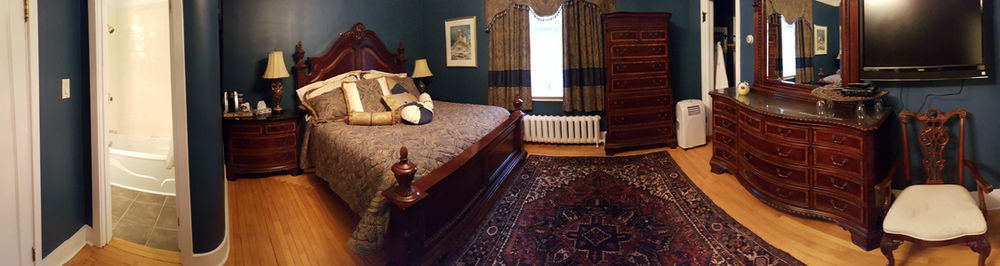 Monroe House Executive Guest Suites Saint-Jean de Terre-Neuve Extérieur photo
