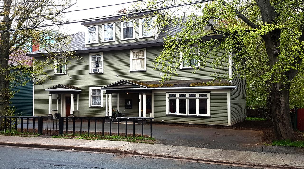 Monroe House Executive Guest Suites Saint-Jean de Terre-Neuve Extérieur photo