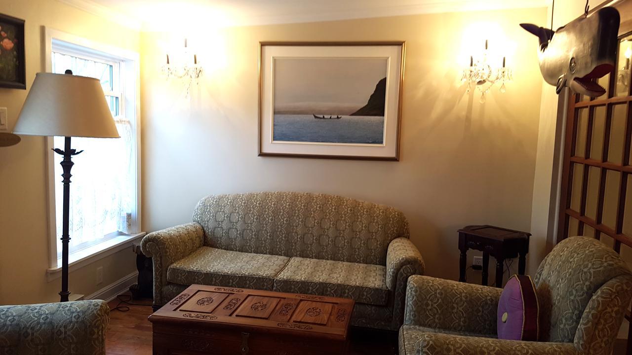 Monroe House Executive Guest Suites Saint-Jean de Terre-Neuve Extérieur photo